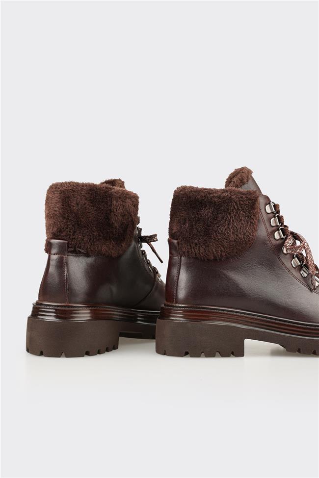 Kahve Deri Kadın Günlük Bot