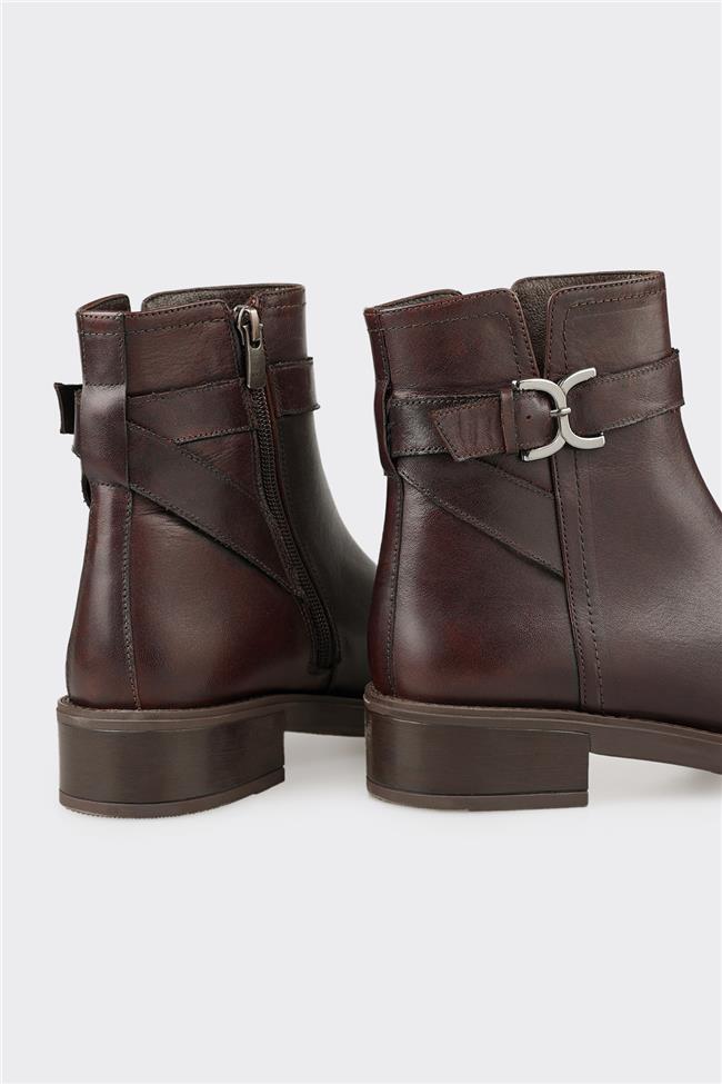 Kahve Deri Kadın Günlük Bot