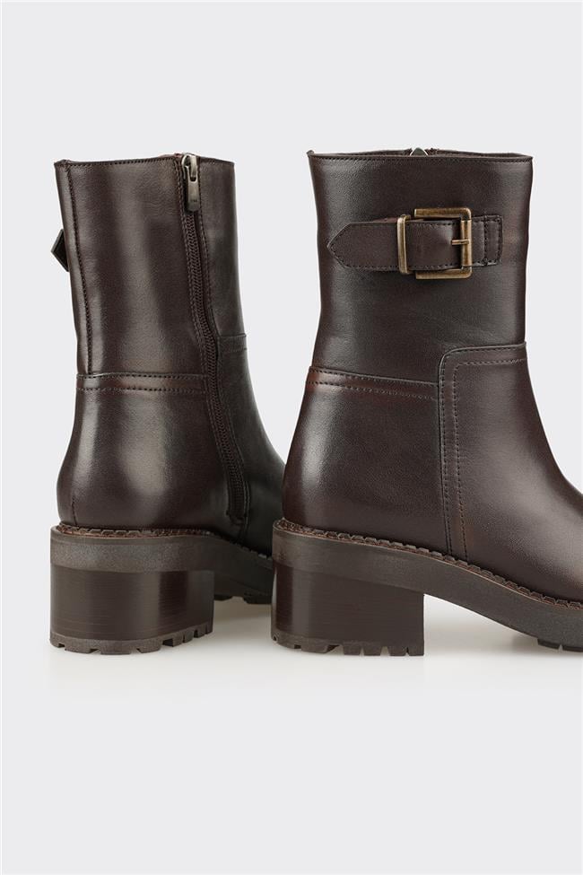 Kahve Deri Kadın Günlük Bot