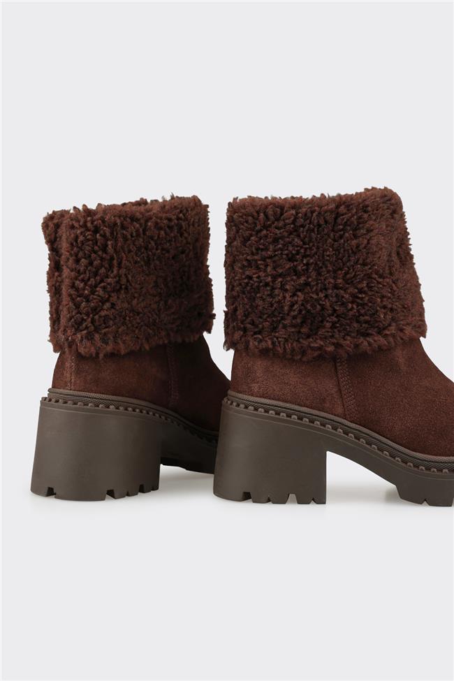 Kahve Deri Kadın Günlük Bot