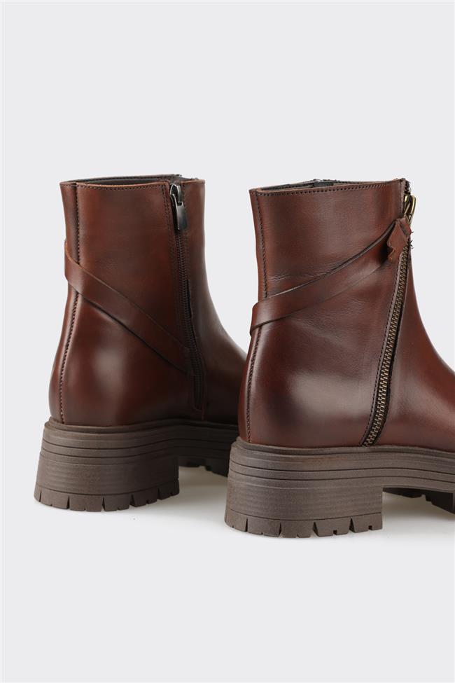 Kahve Deri Kadın Günlük Bot