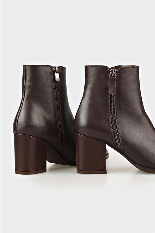 Kahve Deri Kadın Klasik Bot