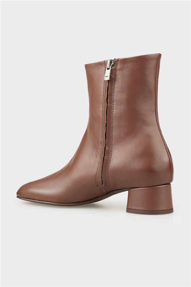 Kahve Deri Kadın Klasik Bot