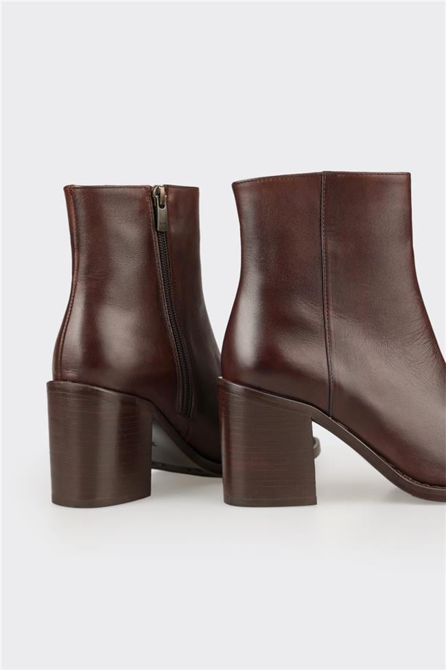 Kahve Deri Kadın Klasik Bot