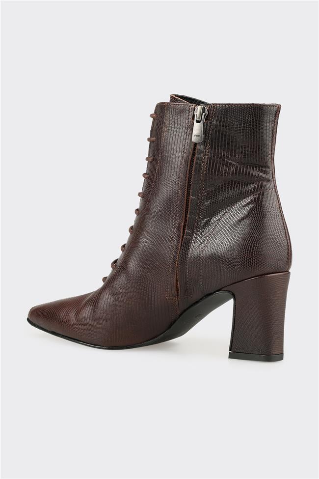 Kahve Deri Kadın Klasik Bot