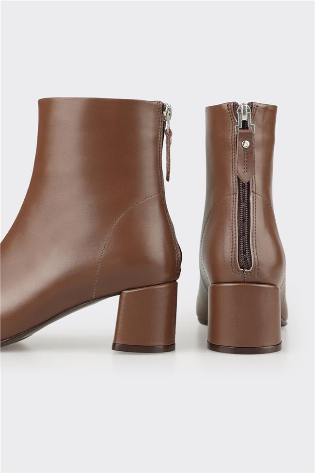 Kahve Deri Kadın Klasik Bot