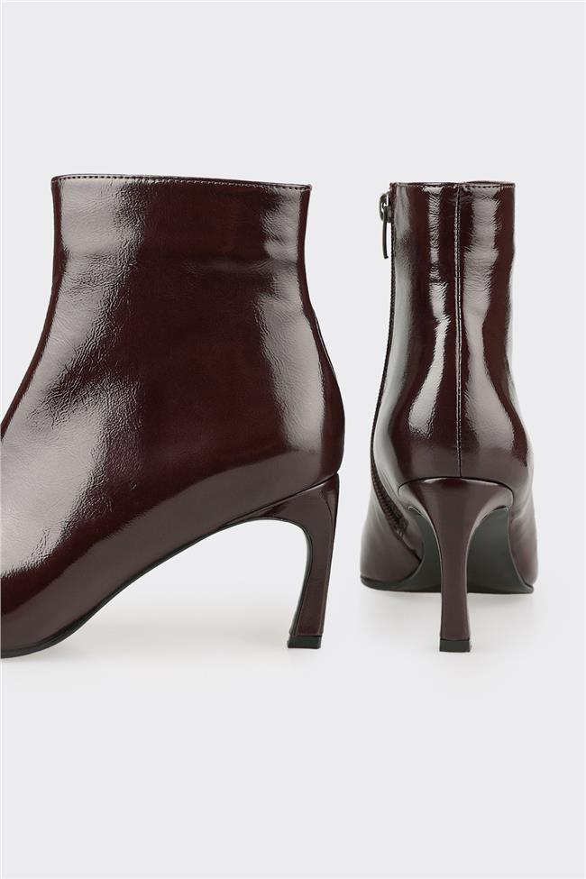 Kahve Deri Kadın Klasik Bot