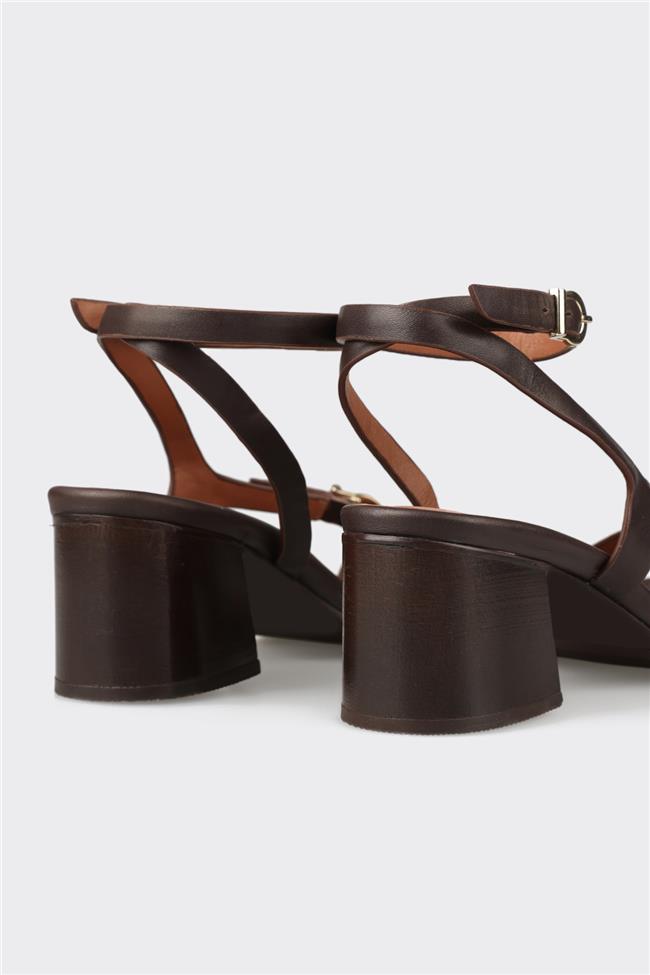 Kahve Deri Kadın Sandalet