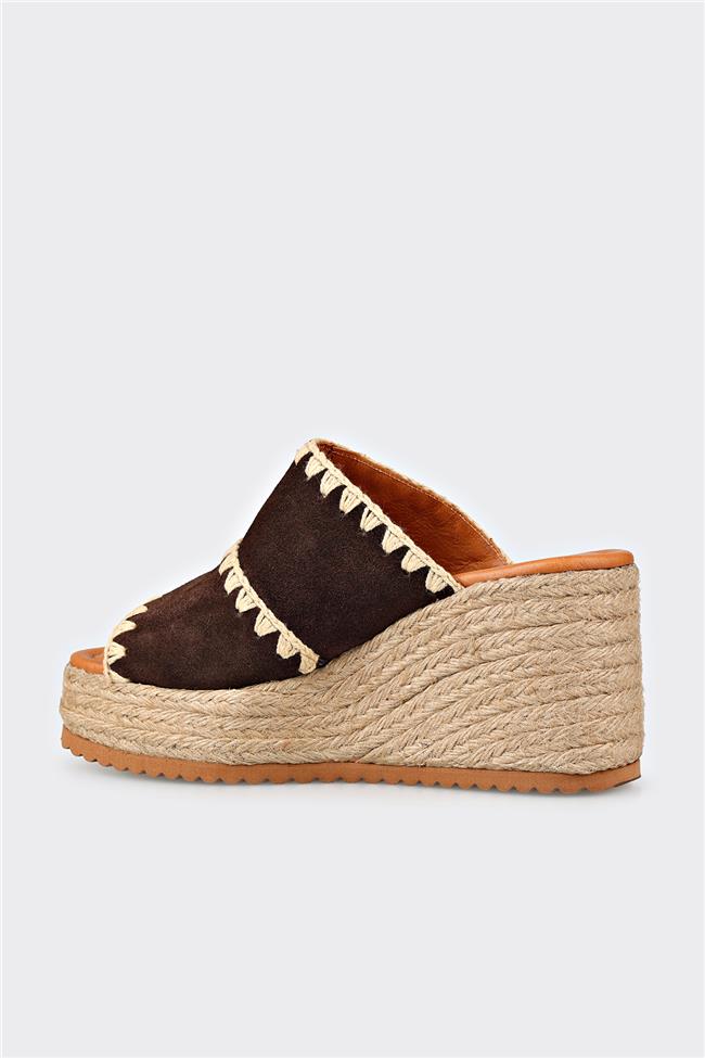 Kahve Deri Kadın Terlik