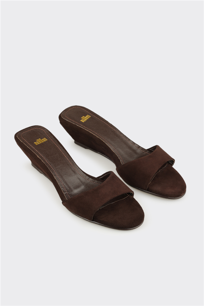 Kahve Deri Kadın Terlik