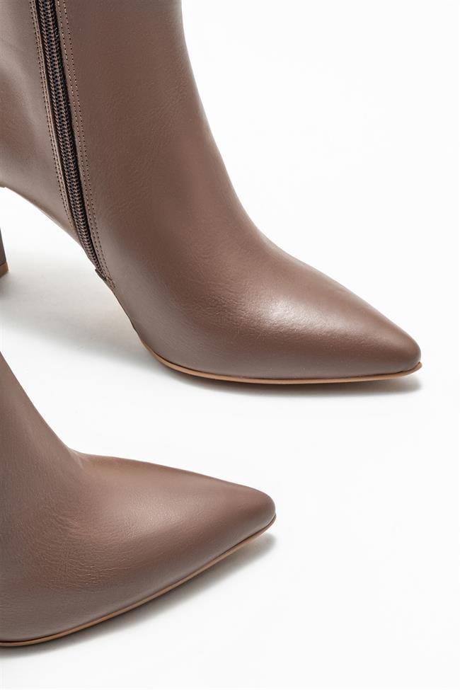 Kahve Deri Kadın Topuklu Bot