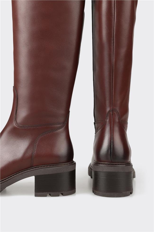 Kahve Deri Kadın Topuklu Çizme