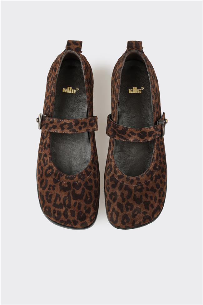 Kahve Hayvan Desenli Deri Kadın Günlük Ayakkabı