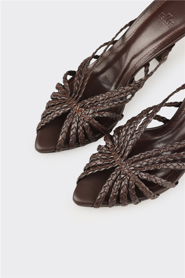 Kahve Kadın Topuklu Terlik