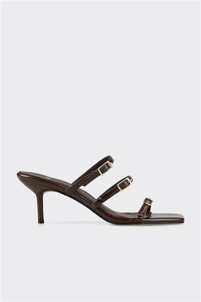 Kahve Kadın Topuklu Terlik