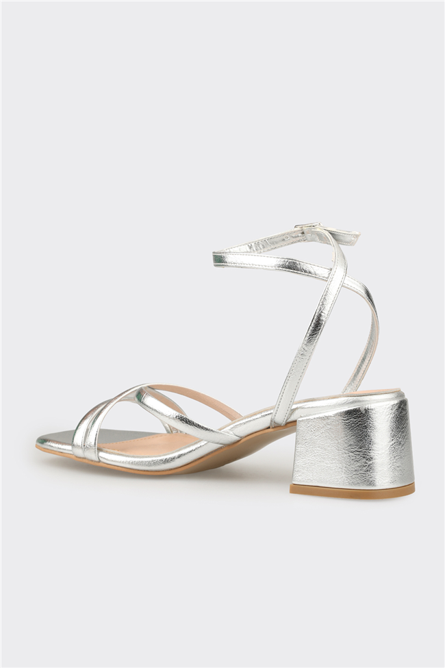 Lame Kadın Günlük Sandalet