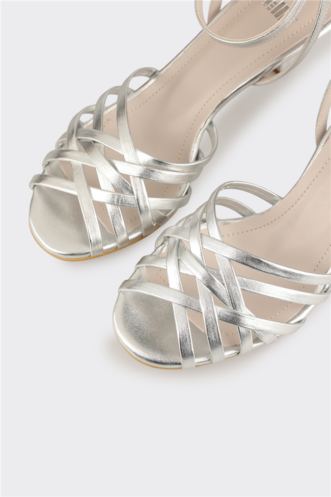 Lame Kadın Orta Topuk Sandalet