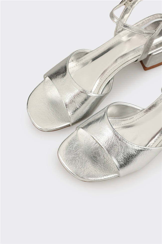 Lame Kadın Sandalet