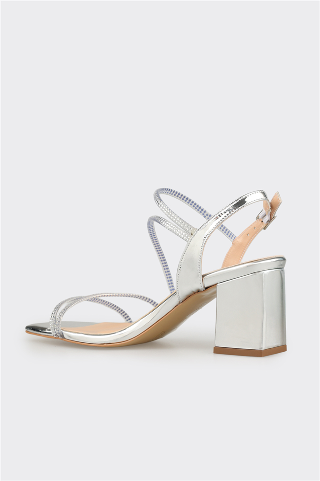 Lame Kadın Topuklu Sandalet