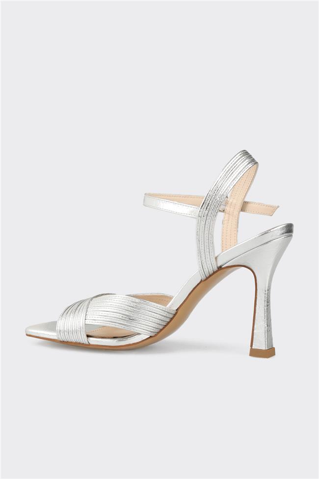 Lame Kadın Topuklu Sandalet