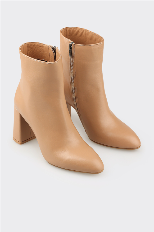 Naturel Deri Kadın Klasik Bot