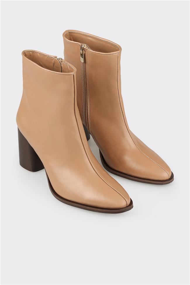 Naturel Deri Kadın Klasik Bot