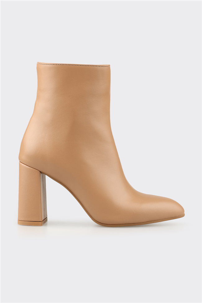 Naturel Deri Kadın Klasik Bot