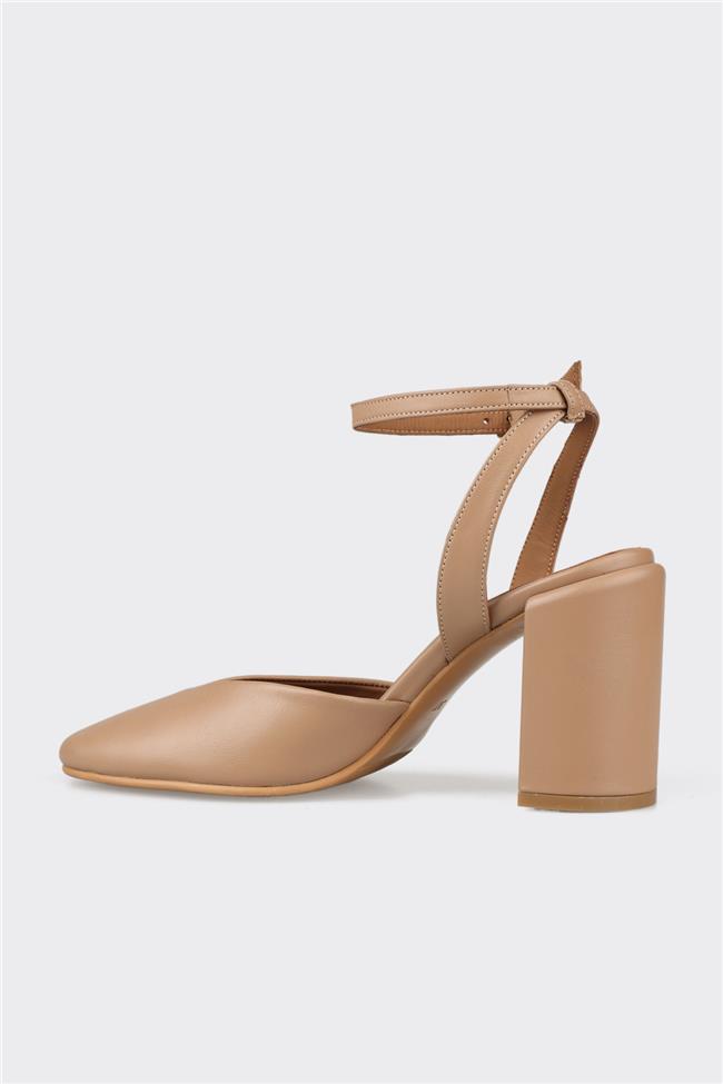 Naturel Deri Kadın Topuklu Ayakkabı