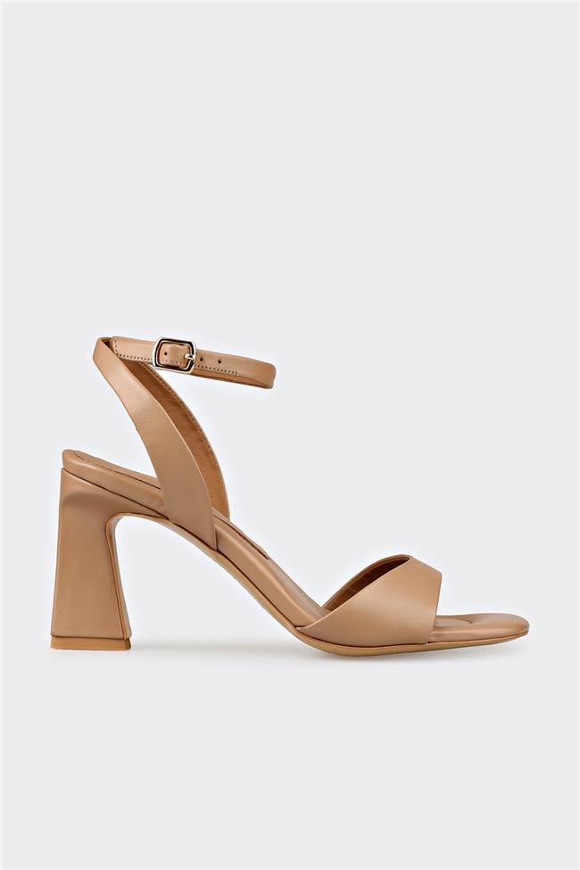 Naturel Deri Kadın Topuklu Sandalet