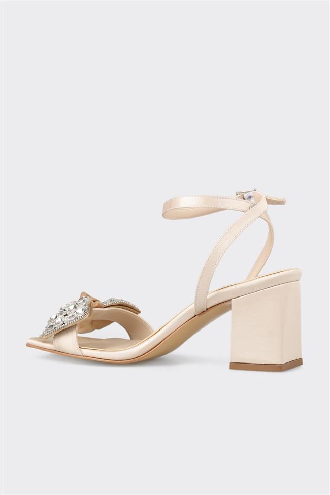 Naturel Kadın Günlük Sandalet