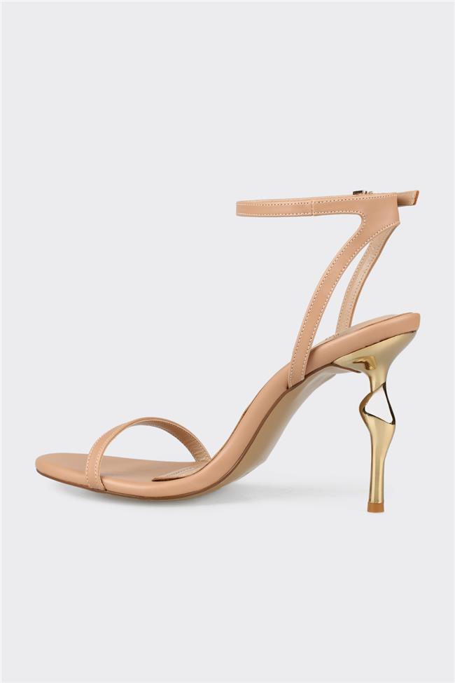 Naturel Kadın Topuklu Sandalet