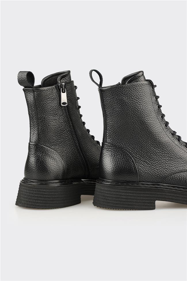 Siyah Deri Erkek Günlük Bot