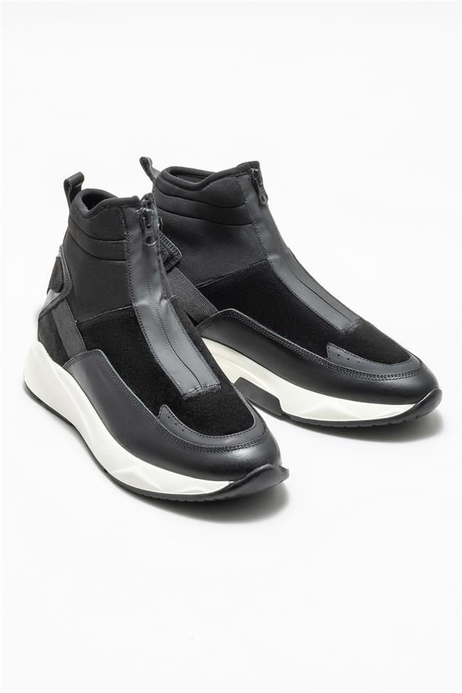Siyah Deri Erkek Spor Bot