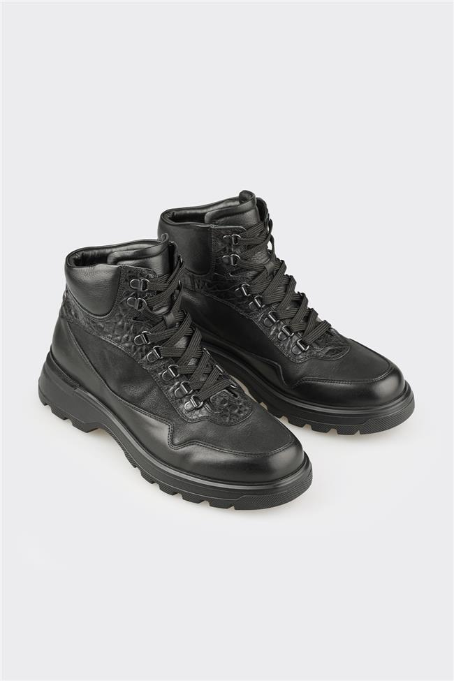 Siyah Deri Erkek Spor Bot