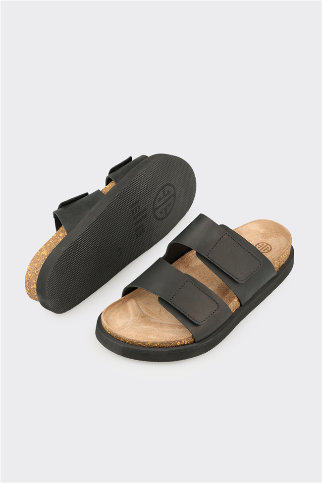 Siyah Deri Erkek Terlik