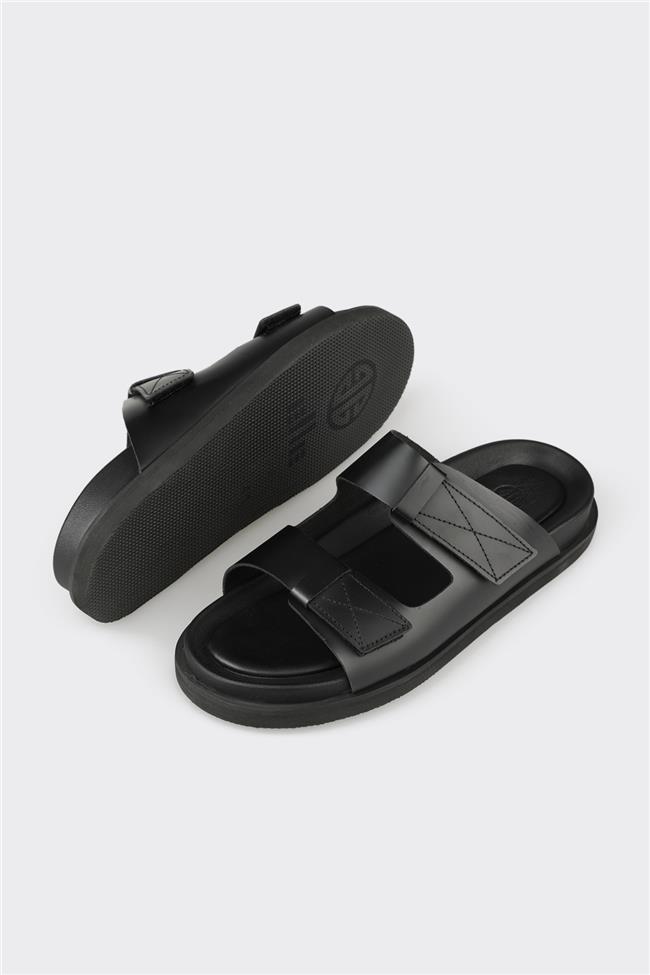 Siyah Deri Erkek Terlik