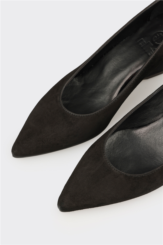 Siyah Deri Kadın Ayakkabı