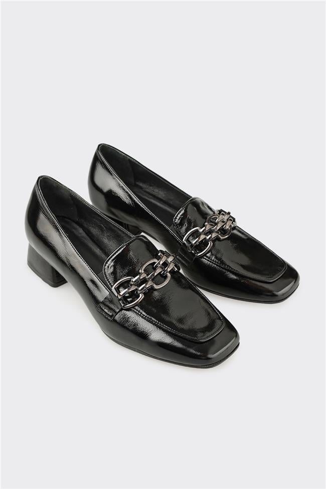 Siyah Deri Kadın Ayakkabı