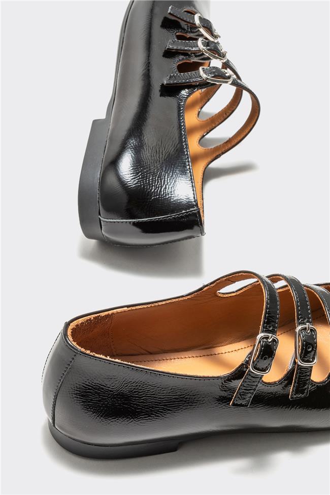 Siyah Deri Kadın Babet