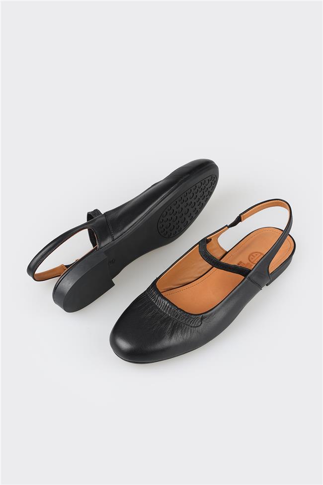 Siyah Deri Kadın Babet