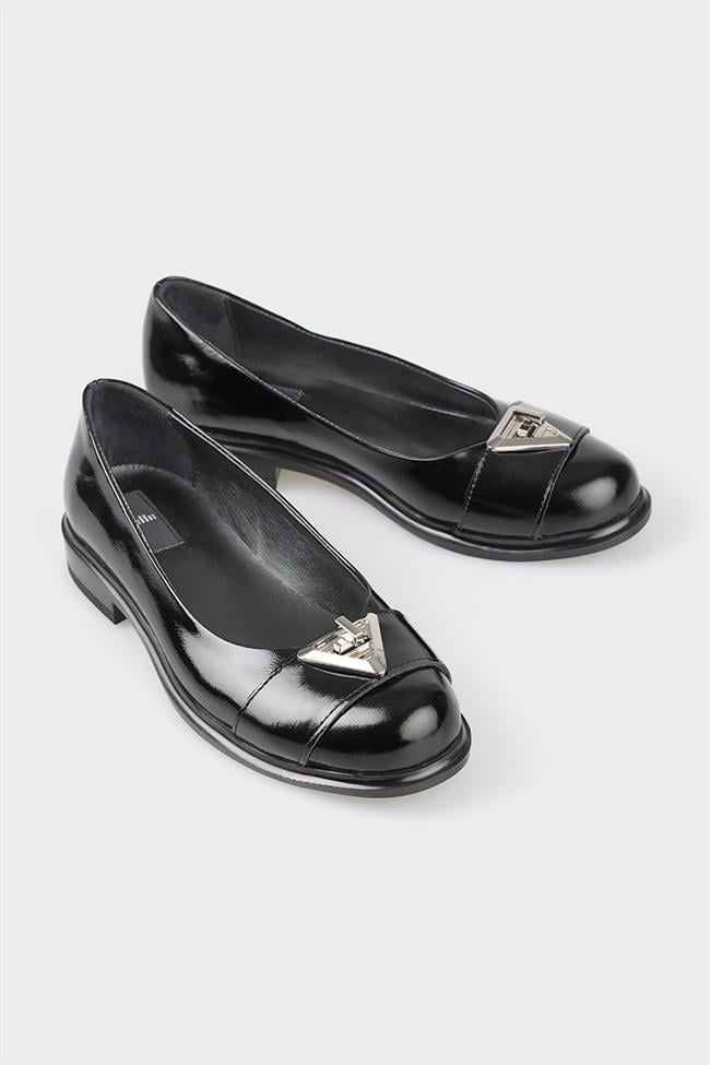 Siyah Deri Kadın Babet