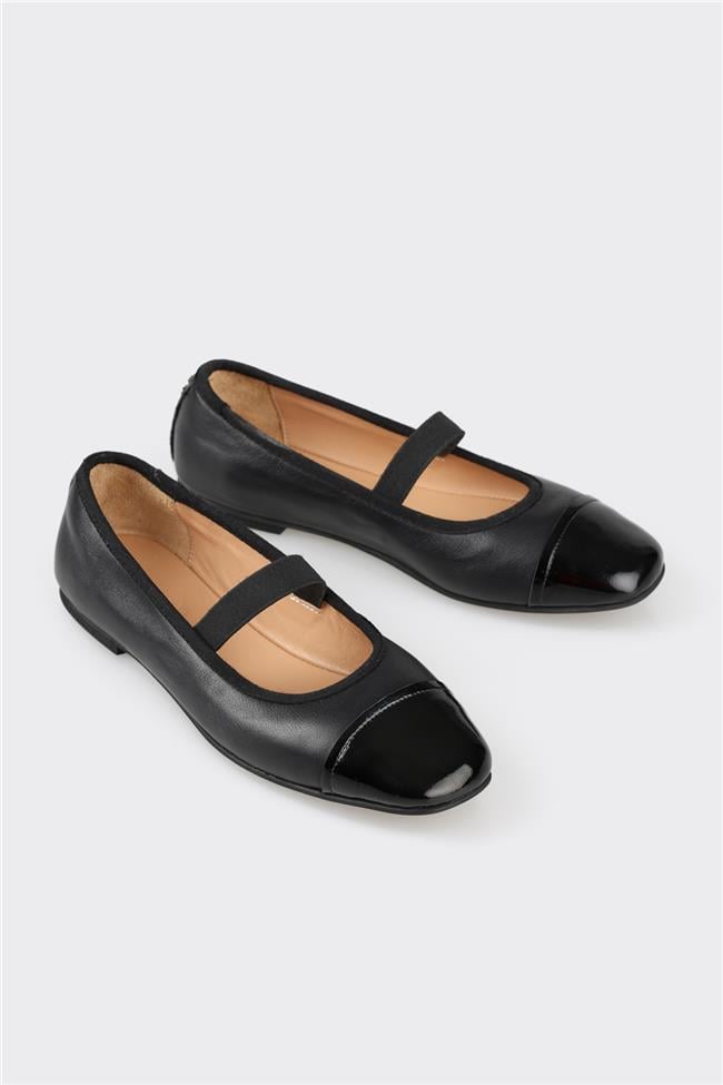 Siyah Deri Kadın Babet