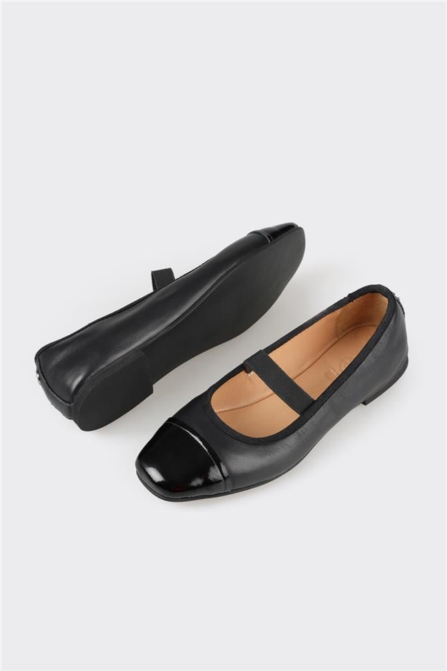 Siyah Deri Kadın Babet