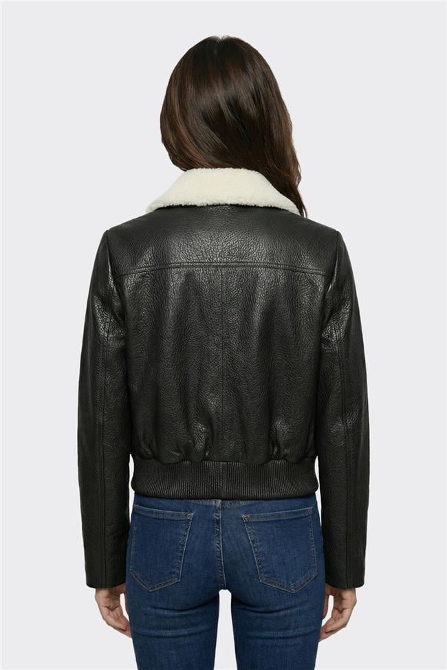 Siyah Deri Kadın Ceket