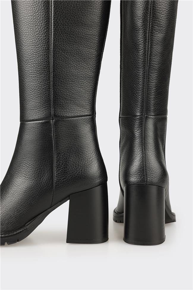 Siyah Deri Kadın Çizme