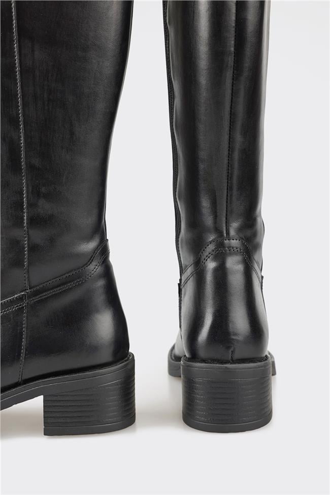 Siyah Deri Kadın Çizme