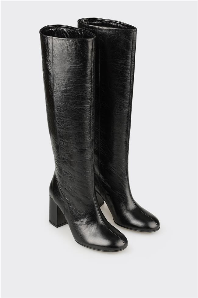 Siyah Deri Kadın Çizme