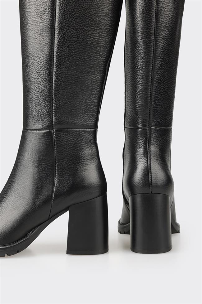 Siyah Deri Kadın Çizme
