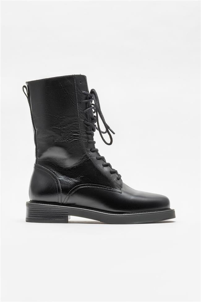 Siyah Deri Kadın Düz Bot