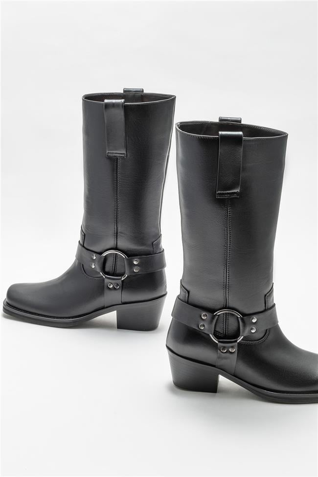 Siyah Deri Kadın Düz Çizme